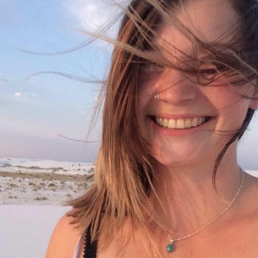 Meet your Posher, Talia